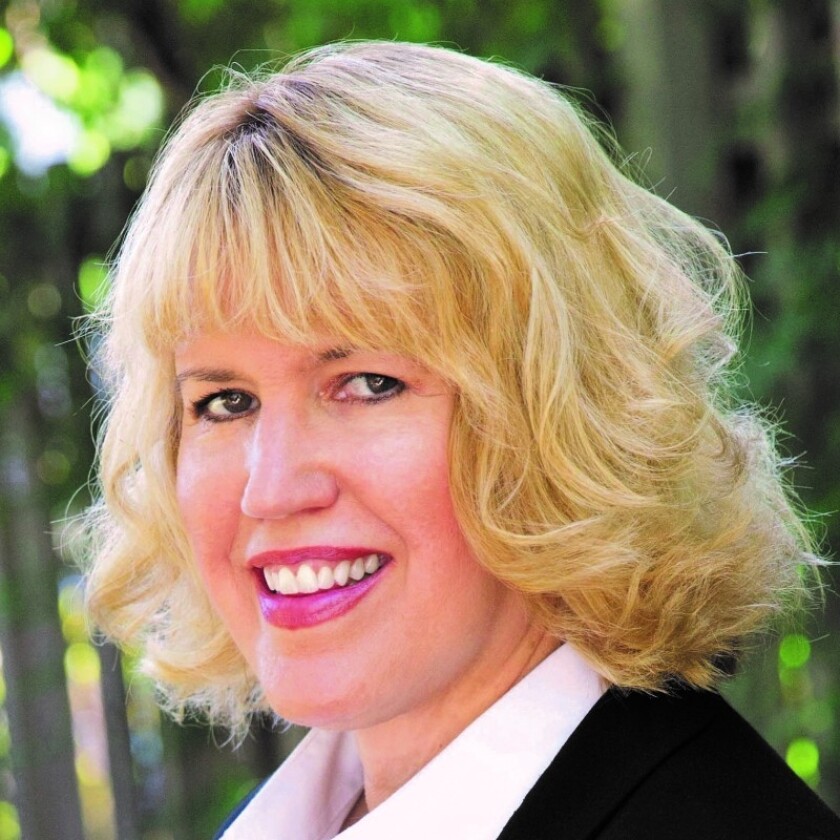Wendy Pfeiffer cropped.jpg