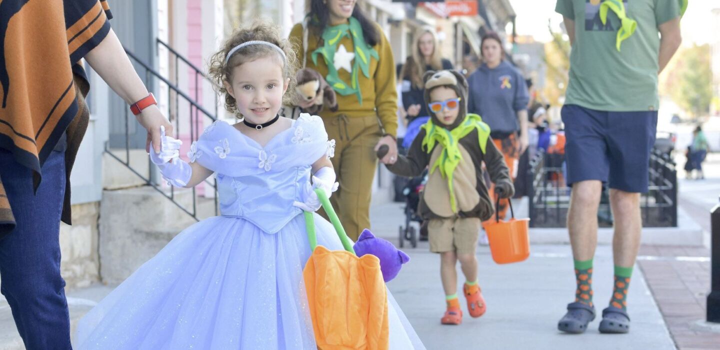 Naperville, Ill., Is Nation’s FourthSafest TrickorTreat Town