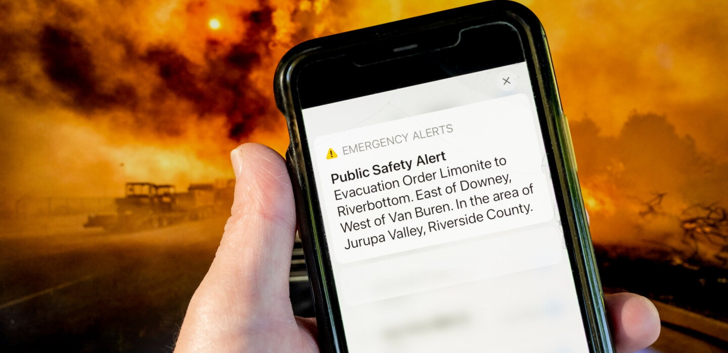 Alert You If You Help, Emergency Alerts Can Reach Your Phone