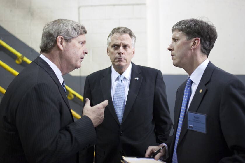 15-terry-mcauliffe-441.jpg