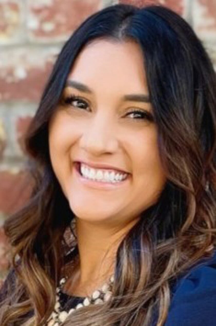 liza-mendoza-cropped.jpg