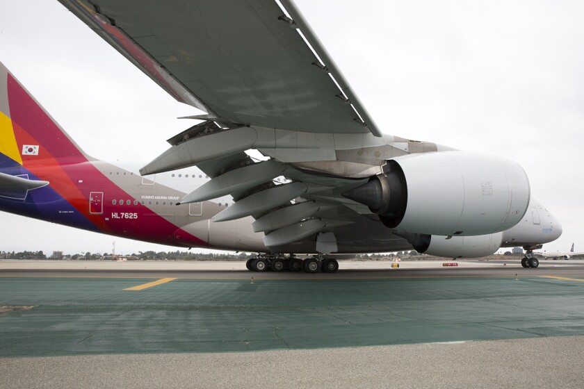 04-lax-102a.jpg