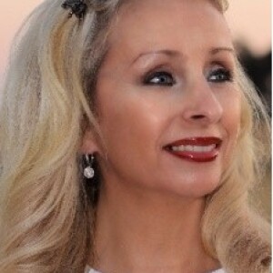 carmen-marsh-mug-cropped.jpg