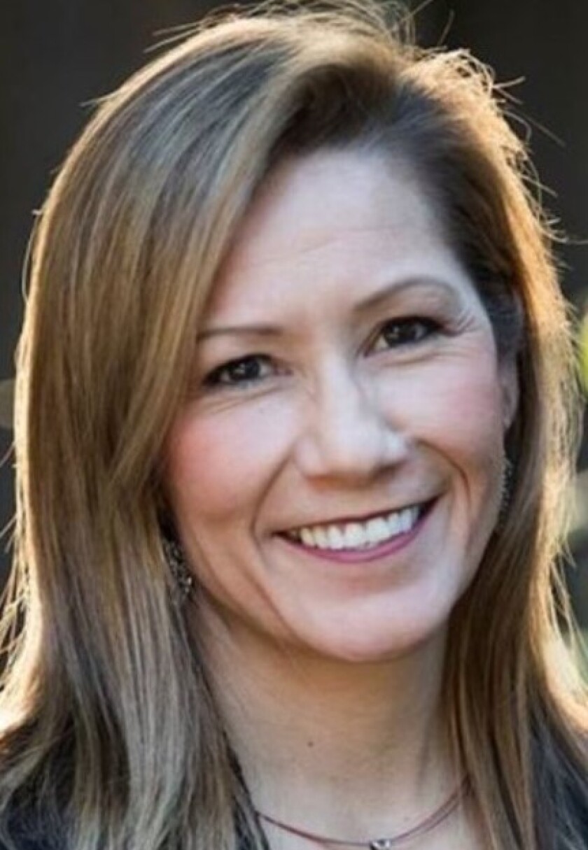 amanda-renteria-cropped.jpg