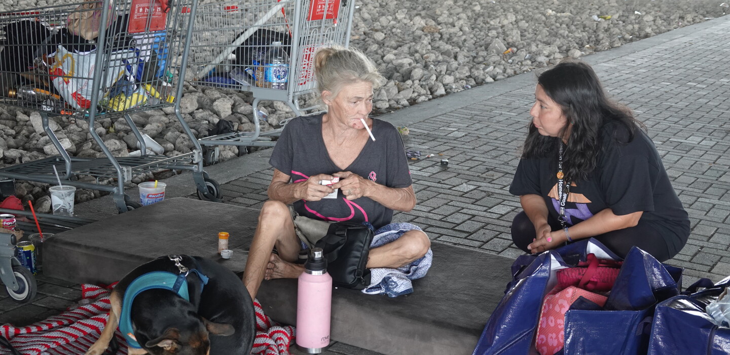 How Houston Cut Its Homeless Population by Nearly Two-Thirds - Vimarsana News