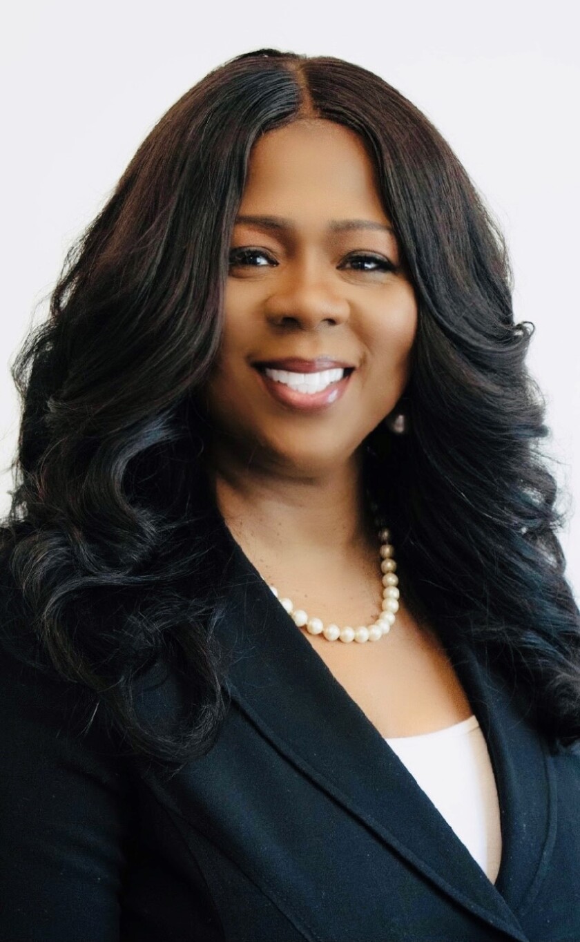 Shawnzia Thomas.jpg