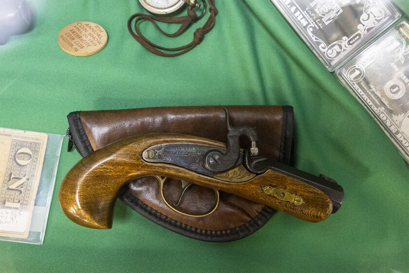 gun 110.jpg