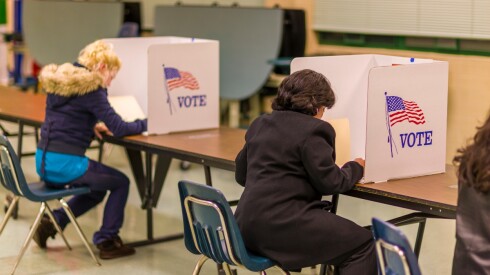 voters-women-virginia