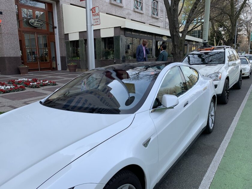 tesla-ride-sharing.jpg