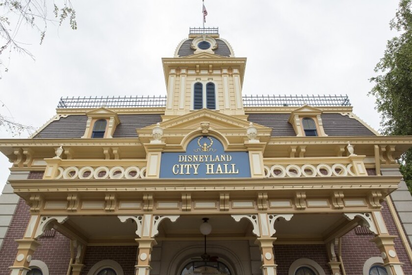 disneyland-city-hall.jpg