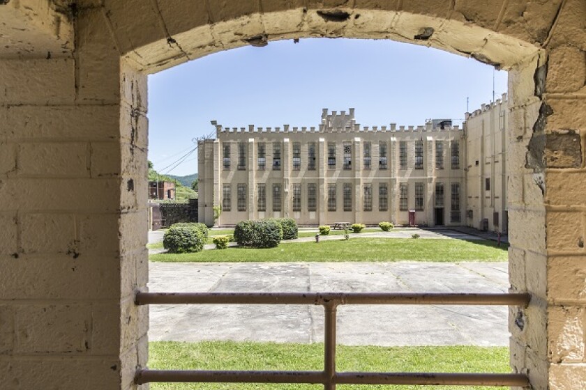 brushy-mountain-state-penitentiary.jpg