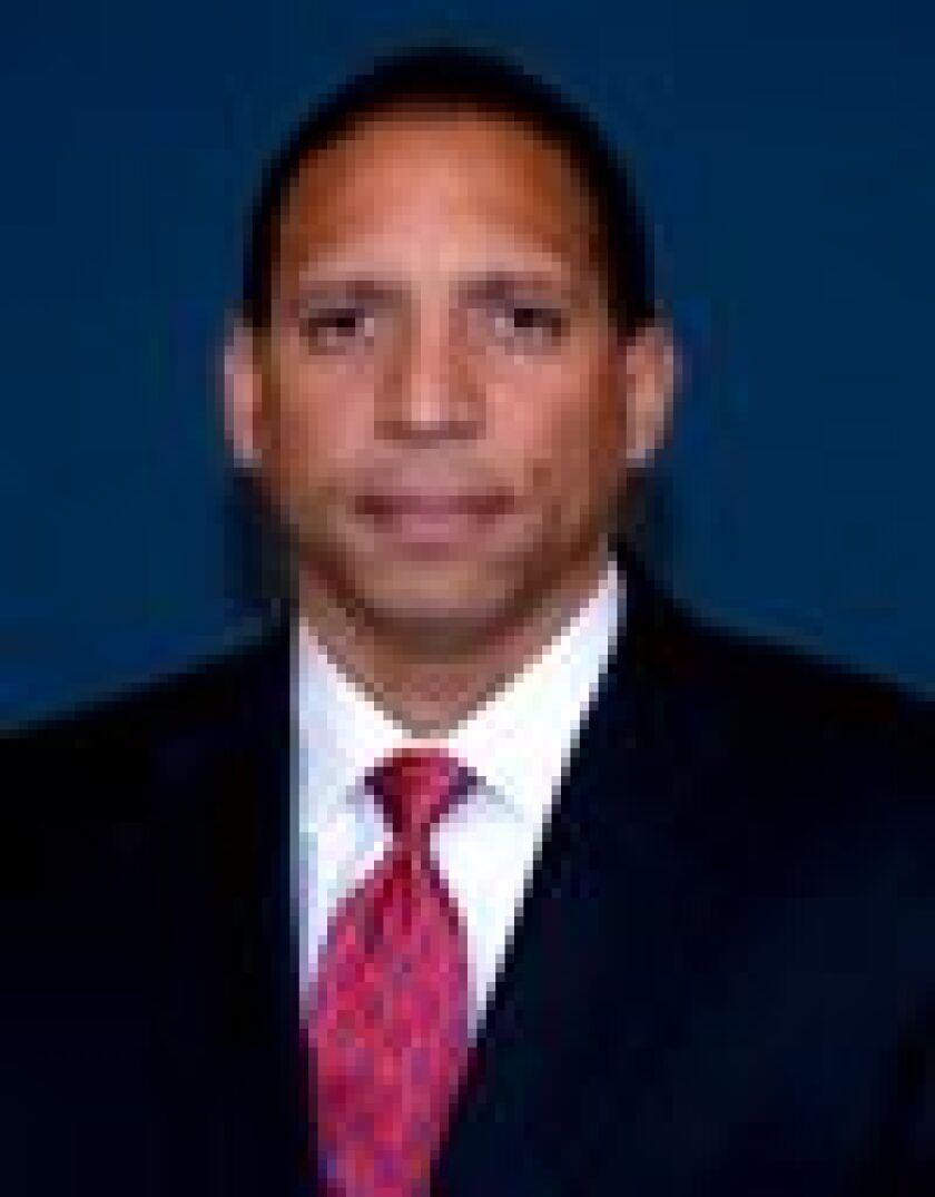 stephen-elkins-headshot.jpg