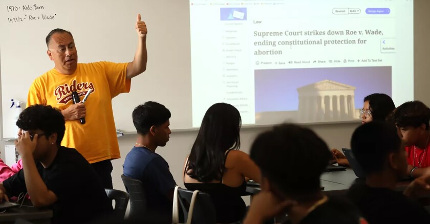 US-NEWS-MEDIA-LITERACY-1-LA