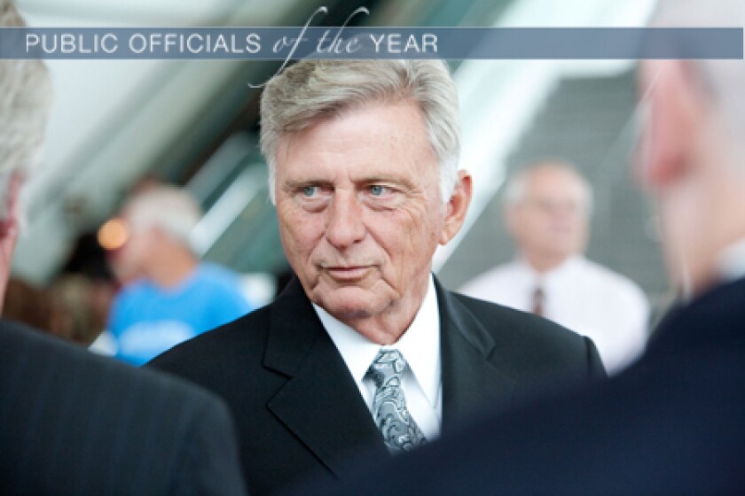 GOV_mike-beebe-1-poy-logo