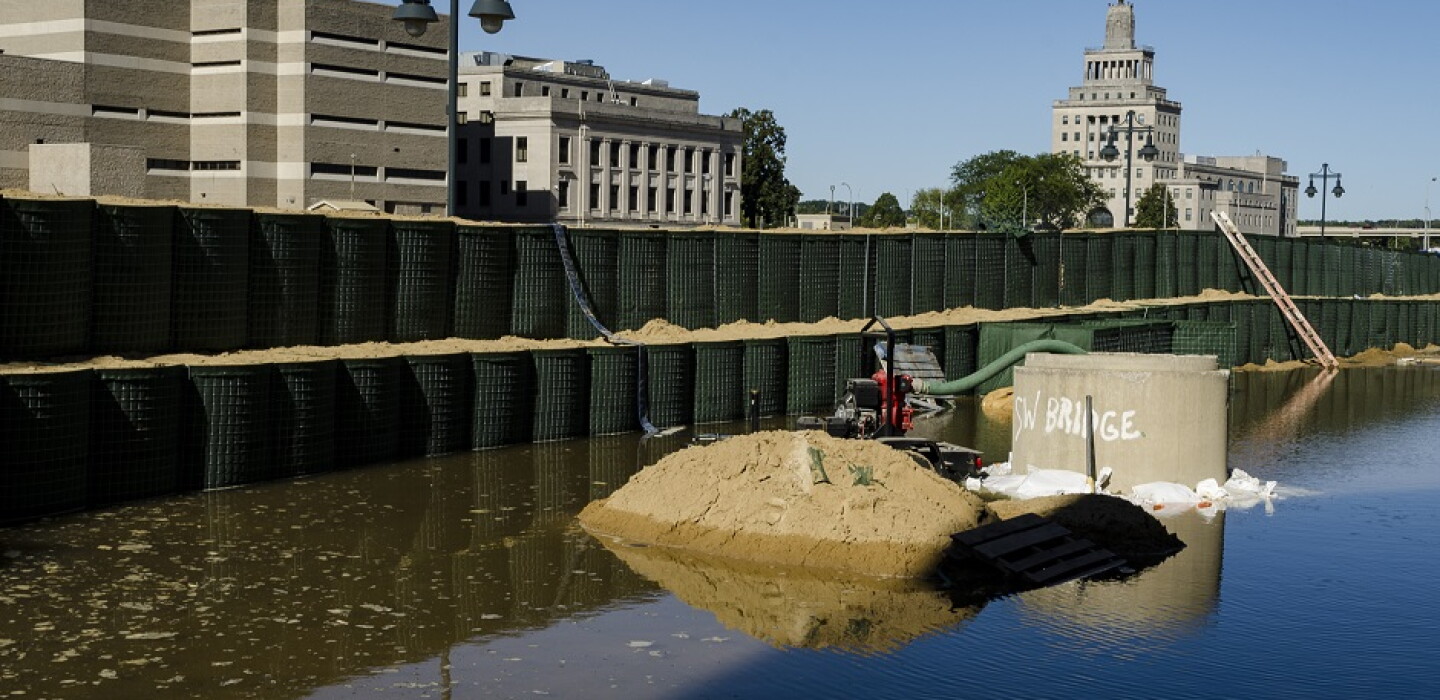 Major Progress on Cedar Rapids' Intricate Flood Control System - Vimarsana News
