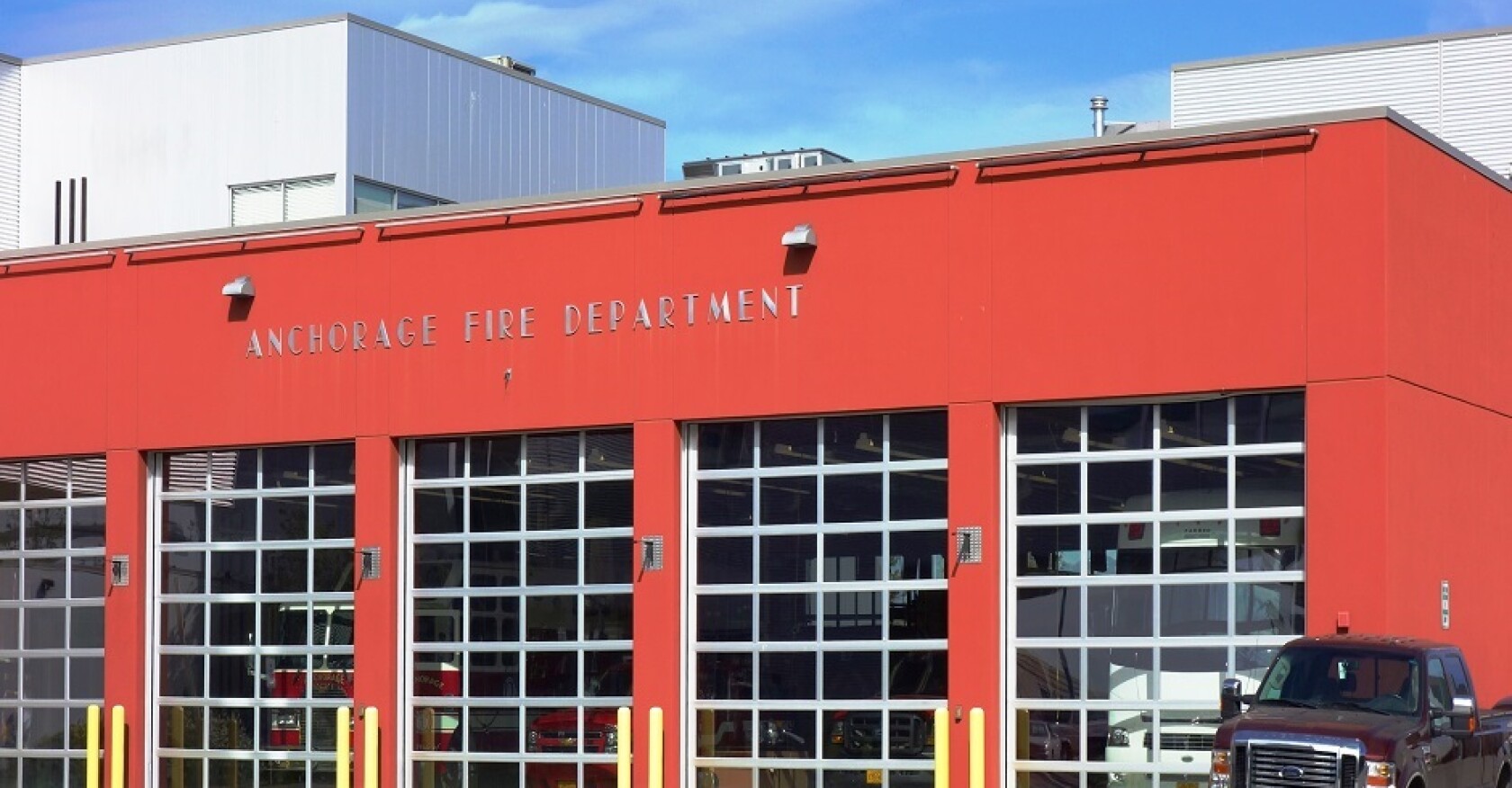 Anchorage Firefighters Pay Raises in New Union Contract Deal