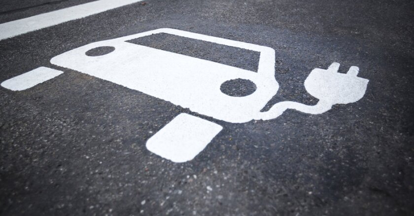 EVs_shutterstock_747321721