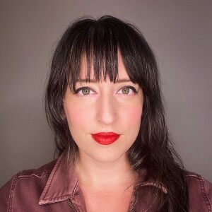 LindsayCrudele_headshot (002)