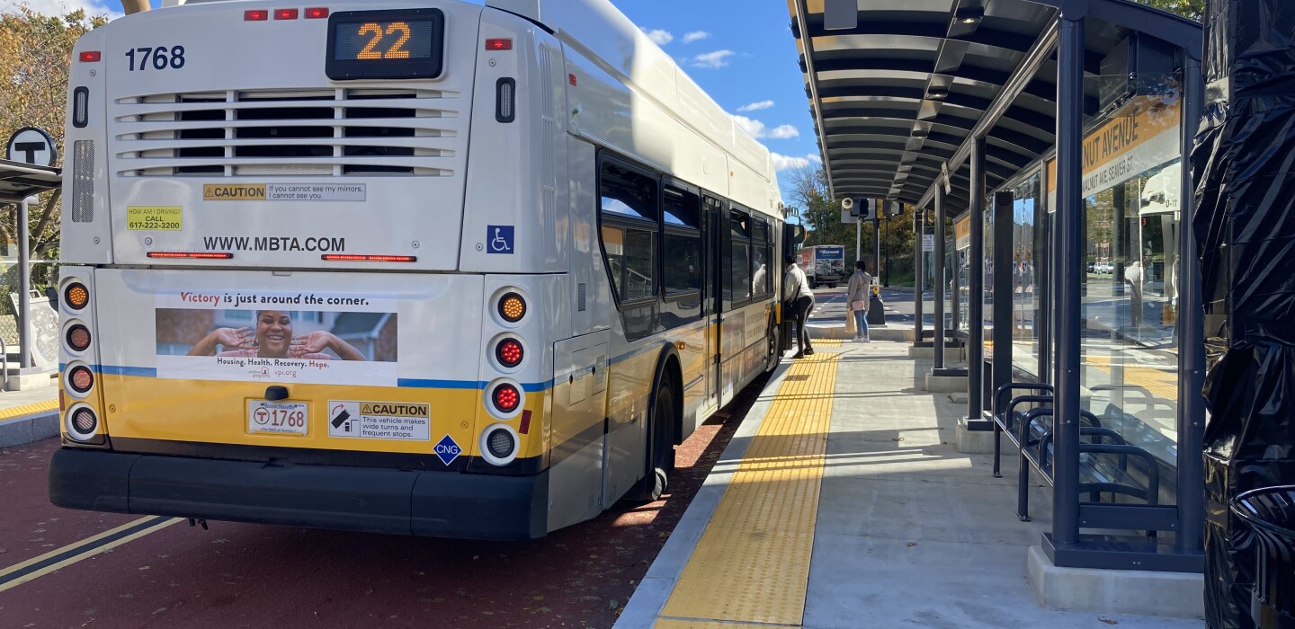 Massachusetts Bay Transportation Authority Develops Real Time Transit massachusetts-bay-transportation-authority-develops-real-time-transit
